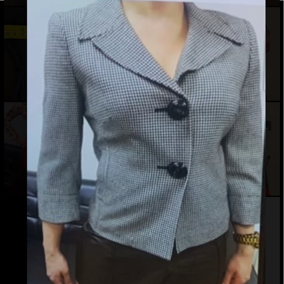 Blazer & Leather Shorts- Full Outfit - Picture 1 of 1